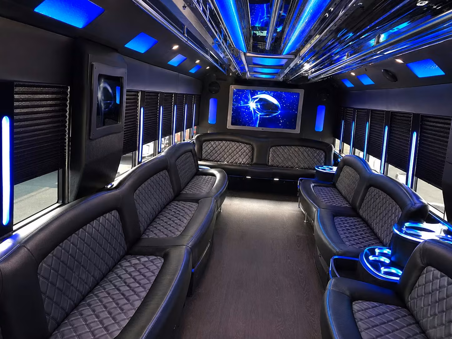 party bus rentals for concerts and live events at vive les arts theatre in killeen